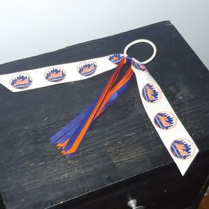 MLB Accessories - NY Mets hair-tie/scrunchie MLB Accessories - NY Mets hair-tie/scrunchie